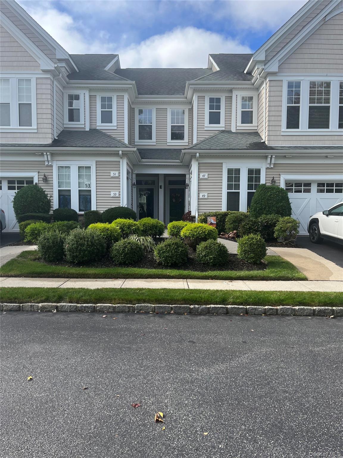 47 Symphony Drive – For Sale