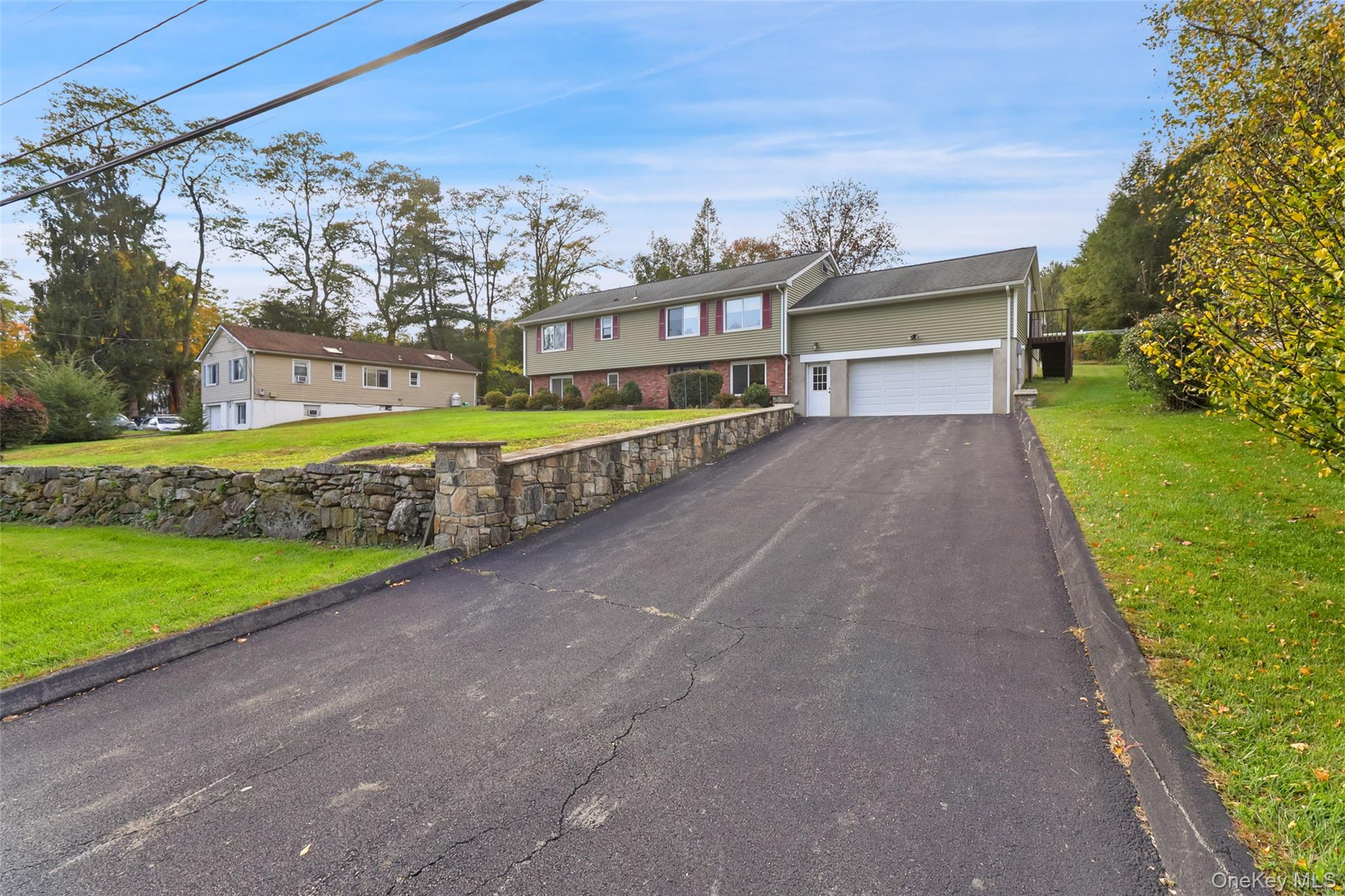 25 Hill Street – For Sale photo 42