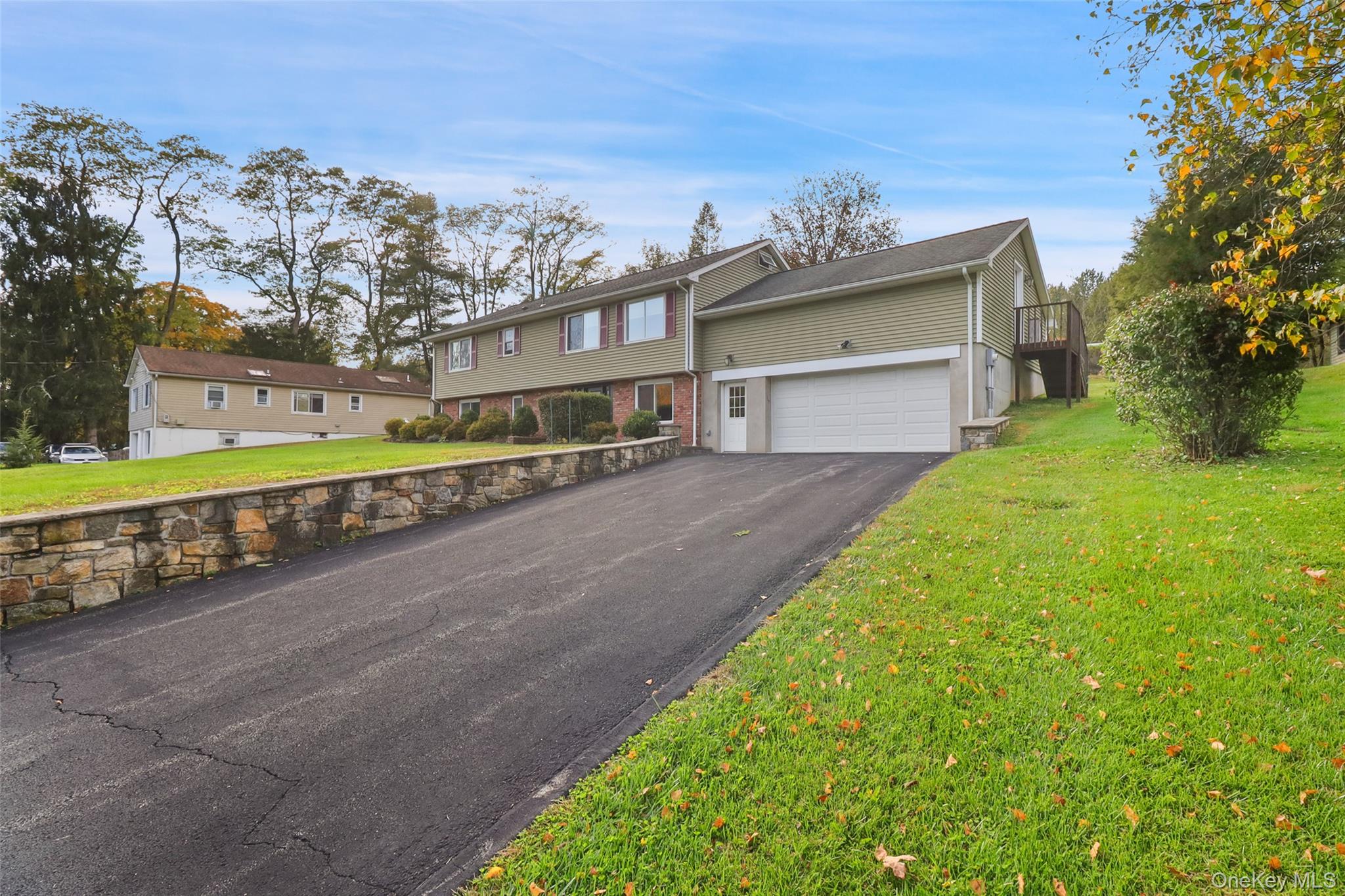 25 Hill Street – For Sale photo 41
