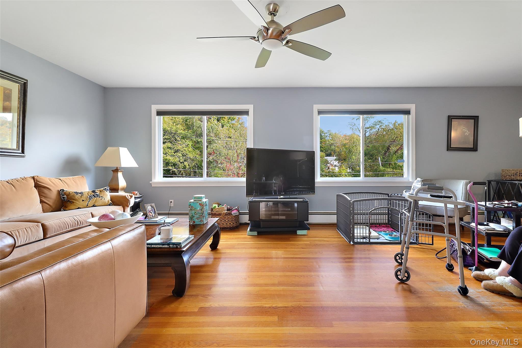 25 Hill Street – For Sale photo 10