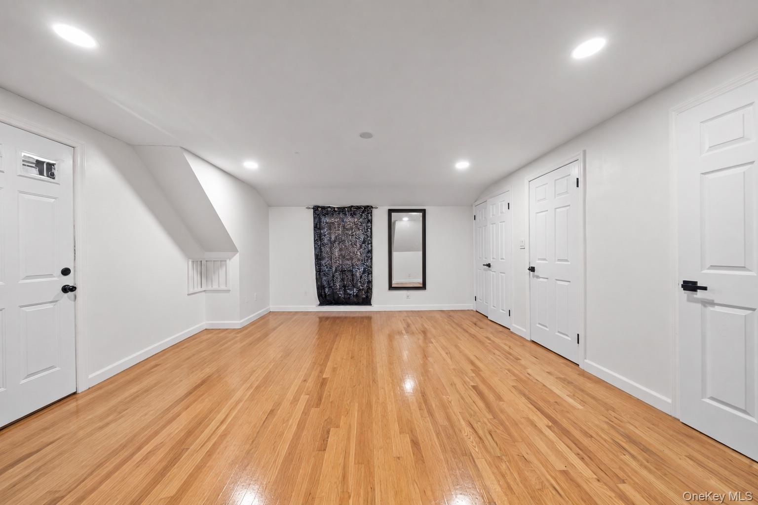 35 E Euclid Street – For Sale photo 7