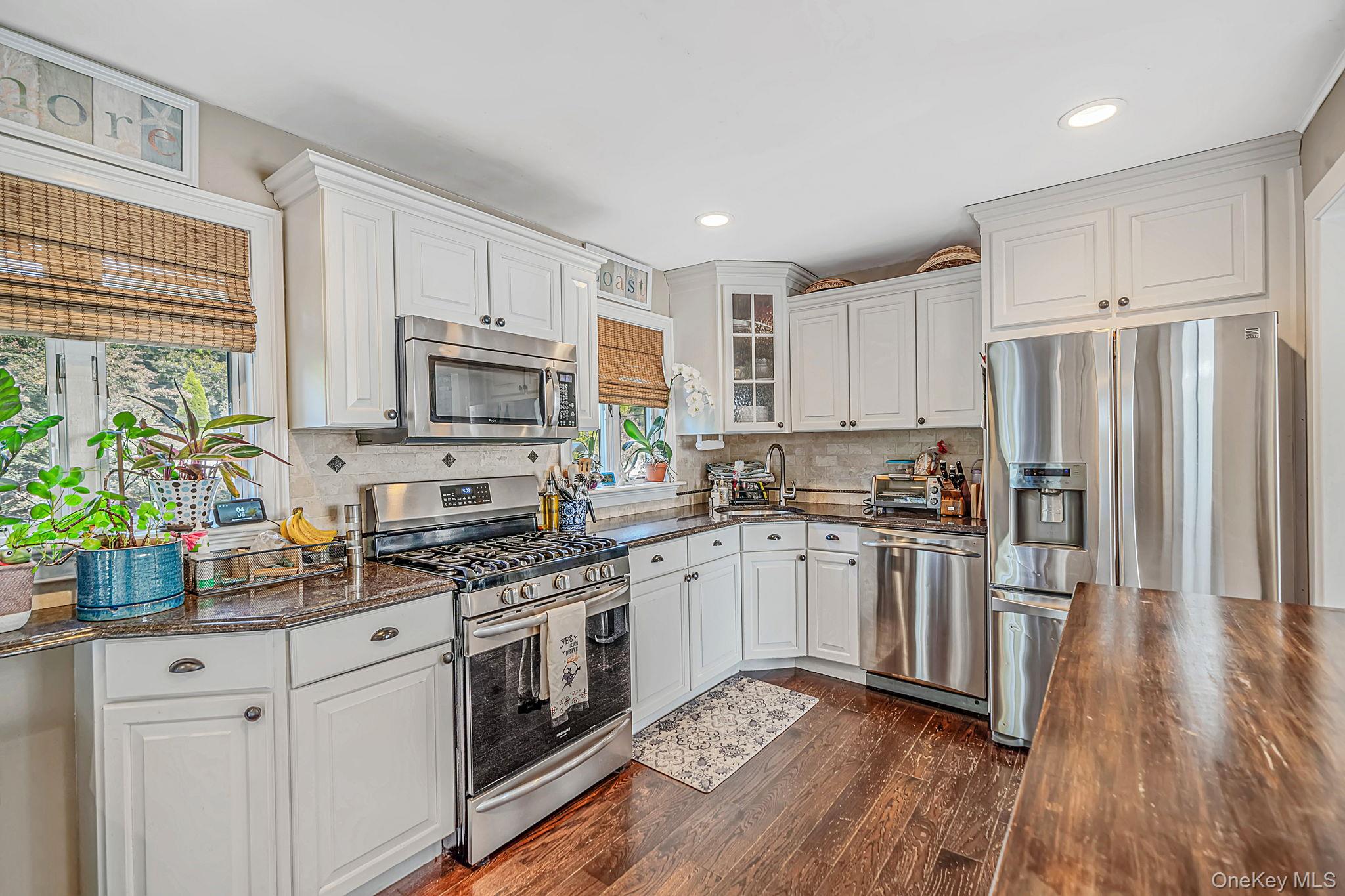 517 Waverly Avenue – For Sale photo 10