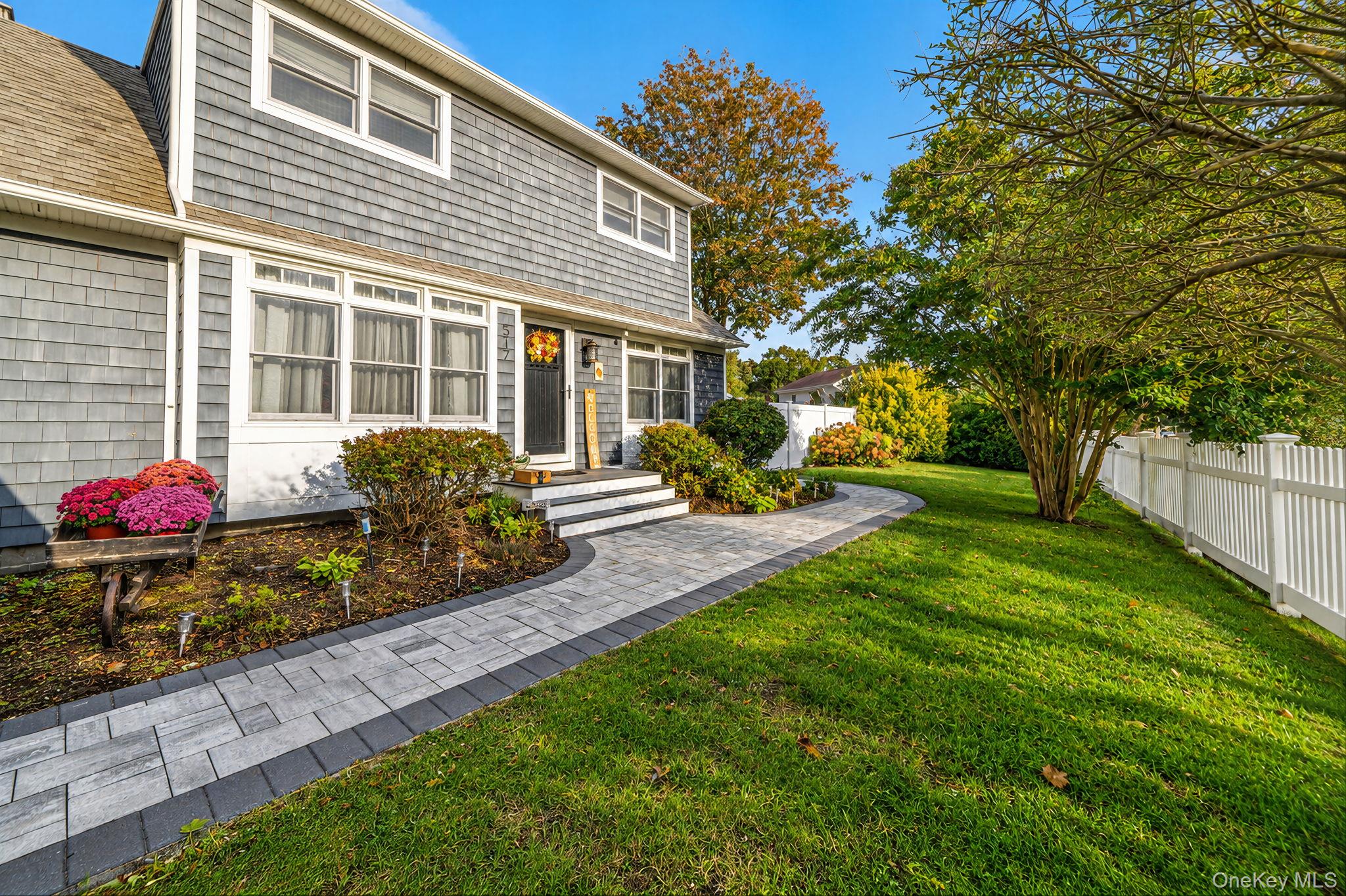 517 Waverly Avenue – For Sale photo 3