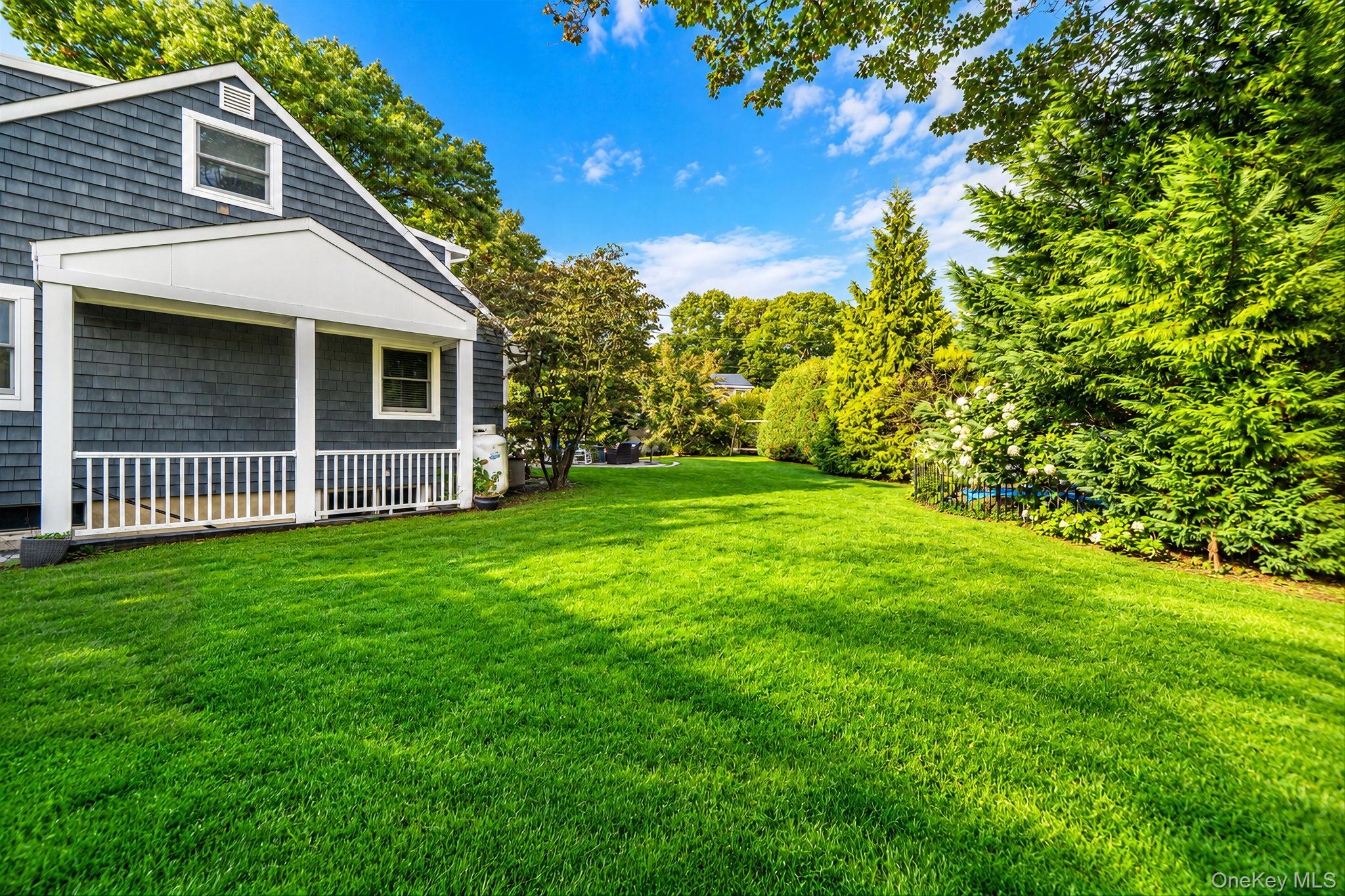 517 Waverly Avenue – For Sale photo 36