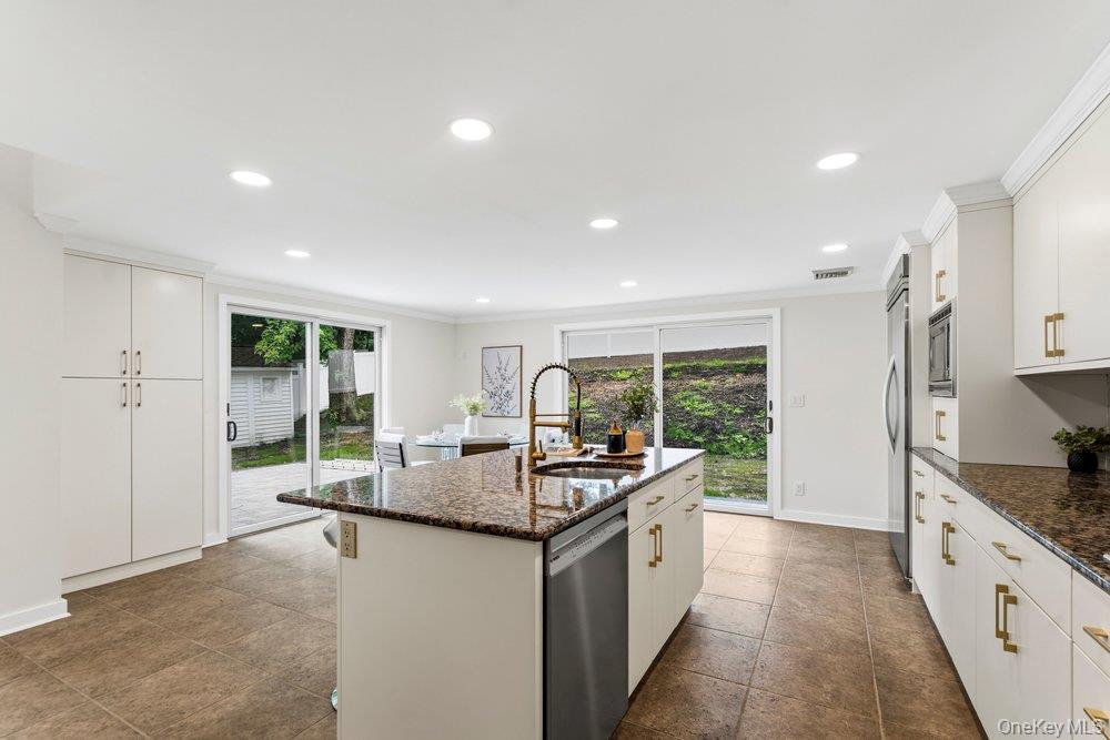 12 E Park Drive – For Sale photo 22