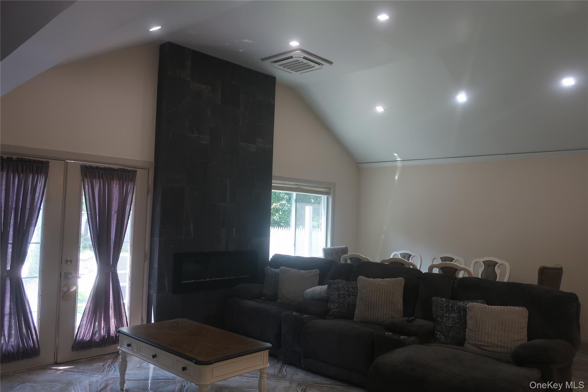 28 Higgins Trail – For Sale photo 8