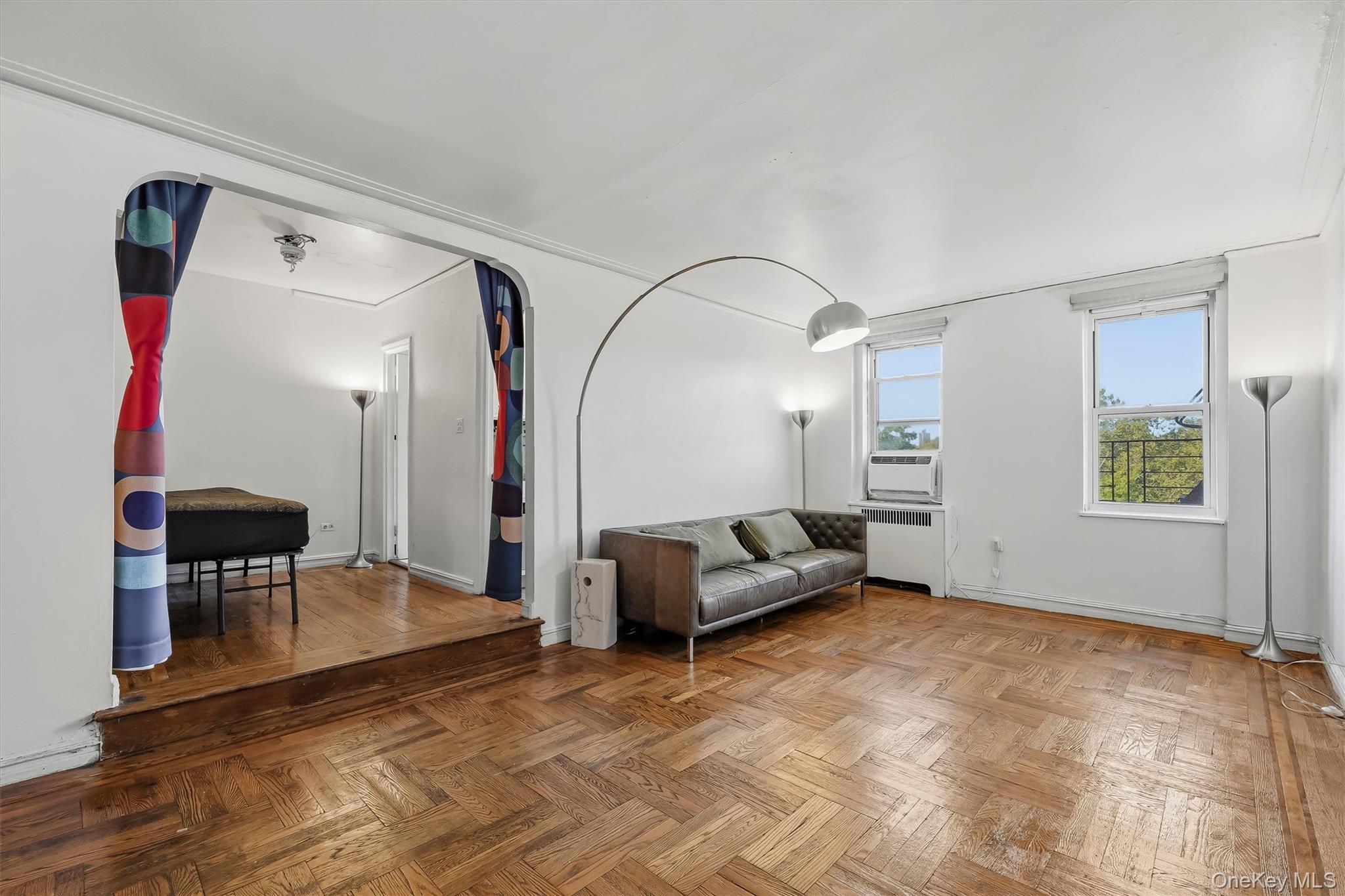 2160 Bronx Park East, Unit 5D photo 10