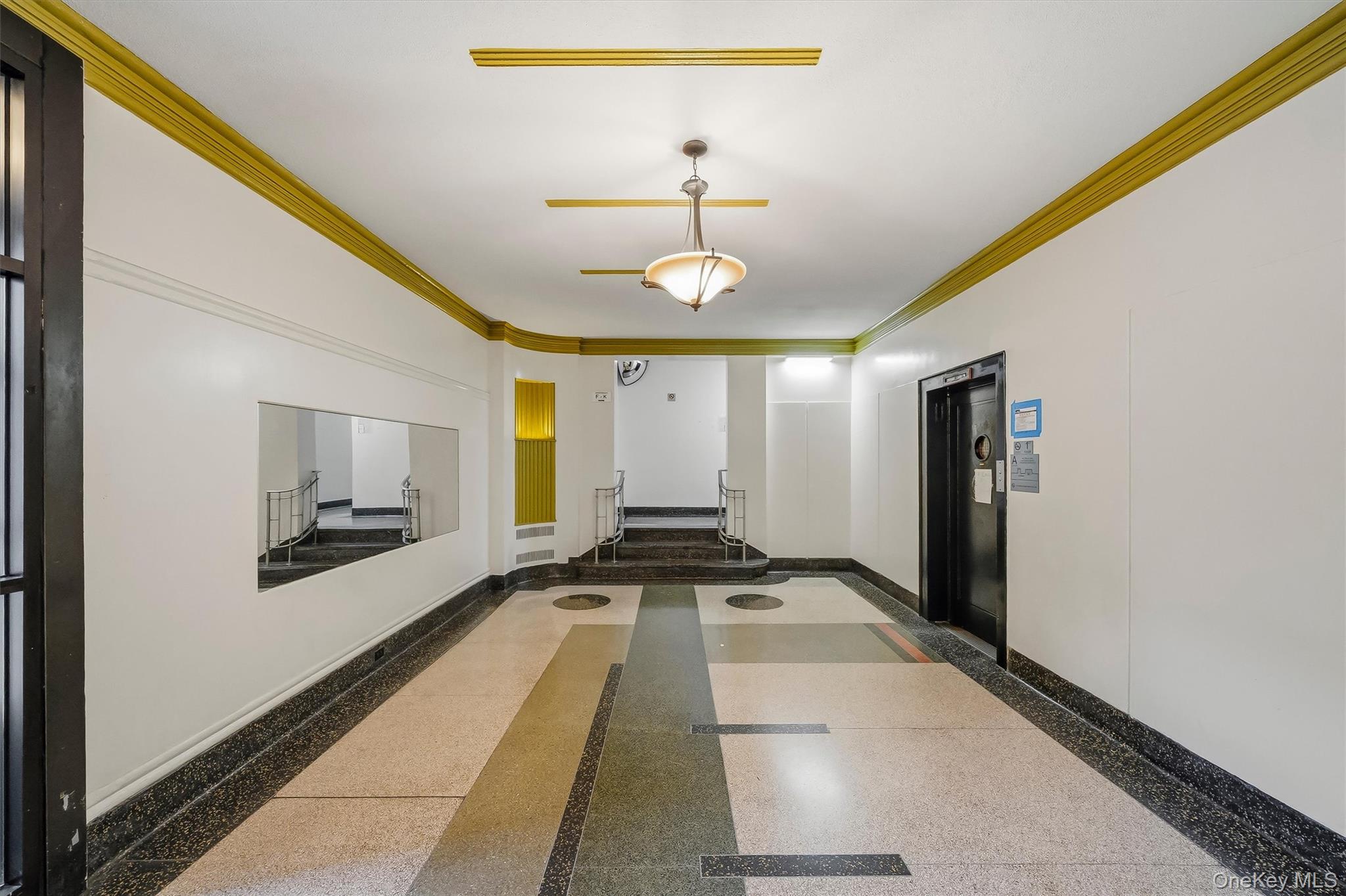 2160 Bronx Park East, Unit 5D photo 4