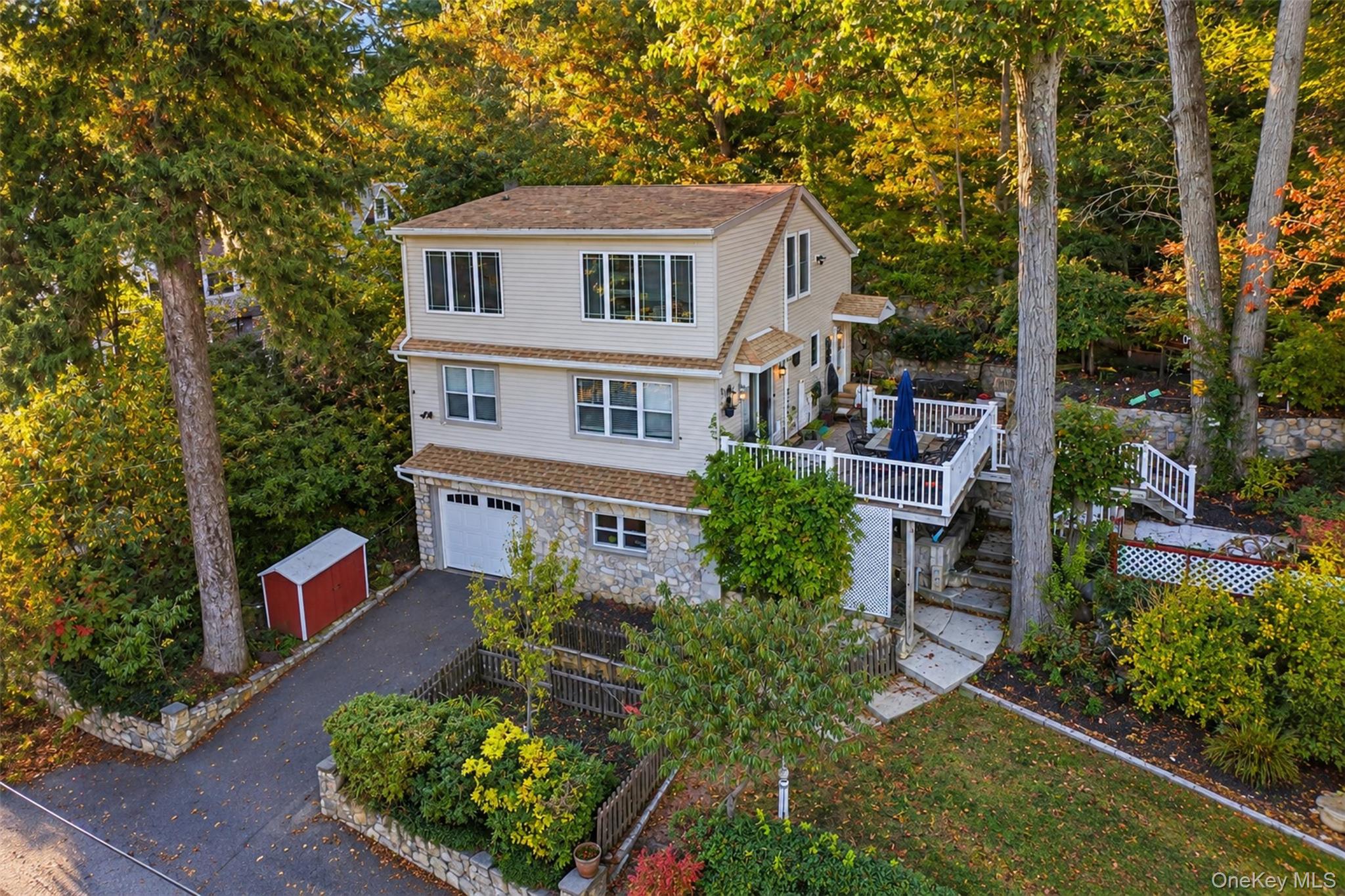 55 Tanglewylde Road – For Sale photo 4