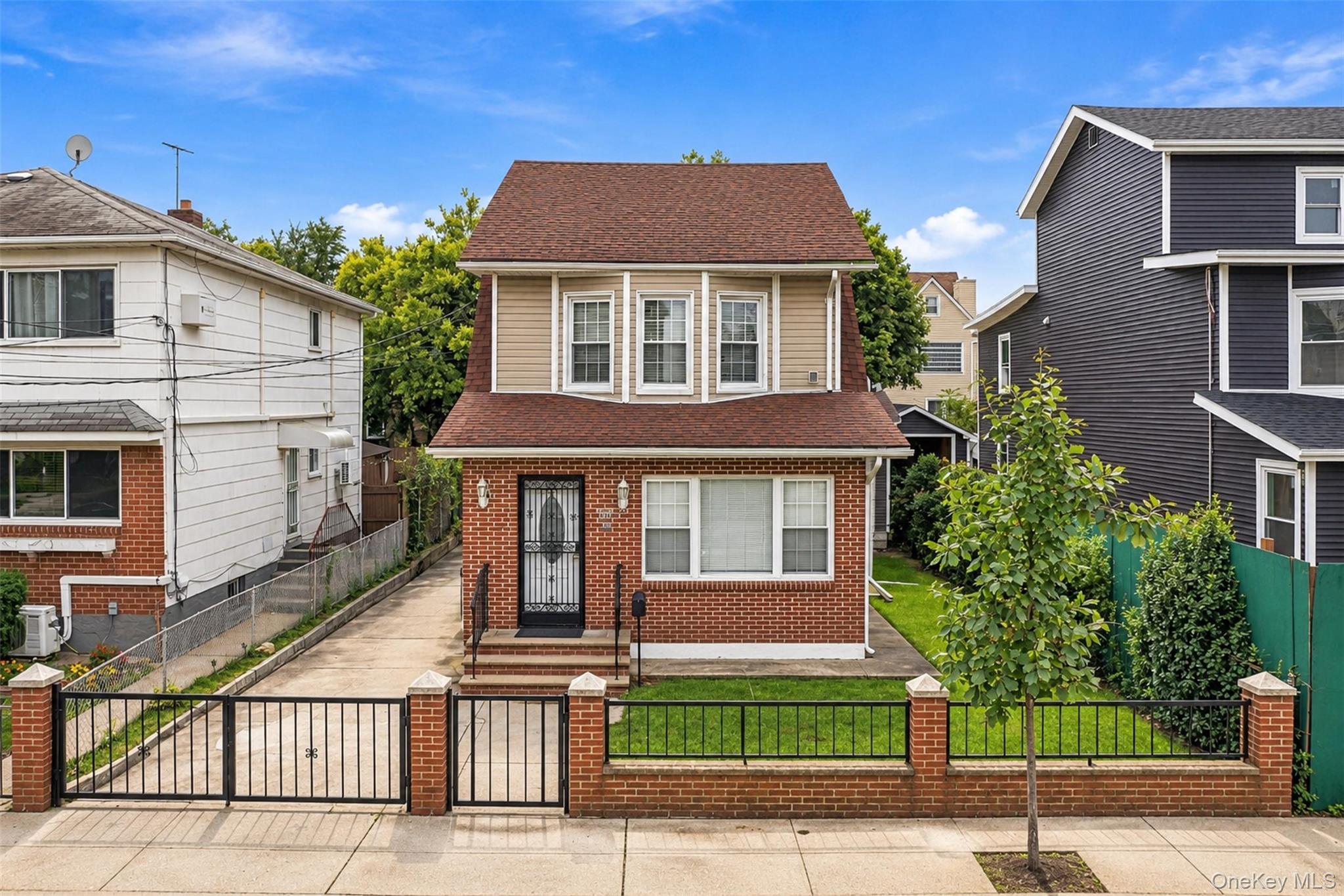 119-27 191st Street – For Sale