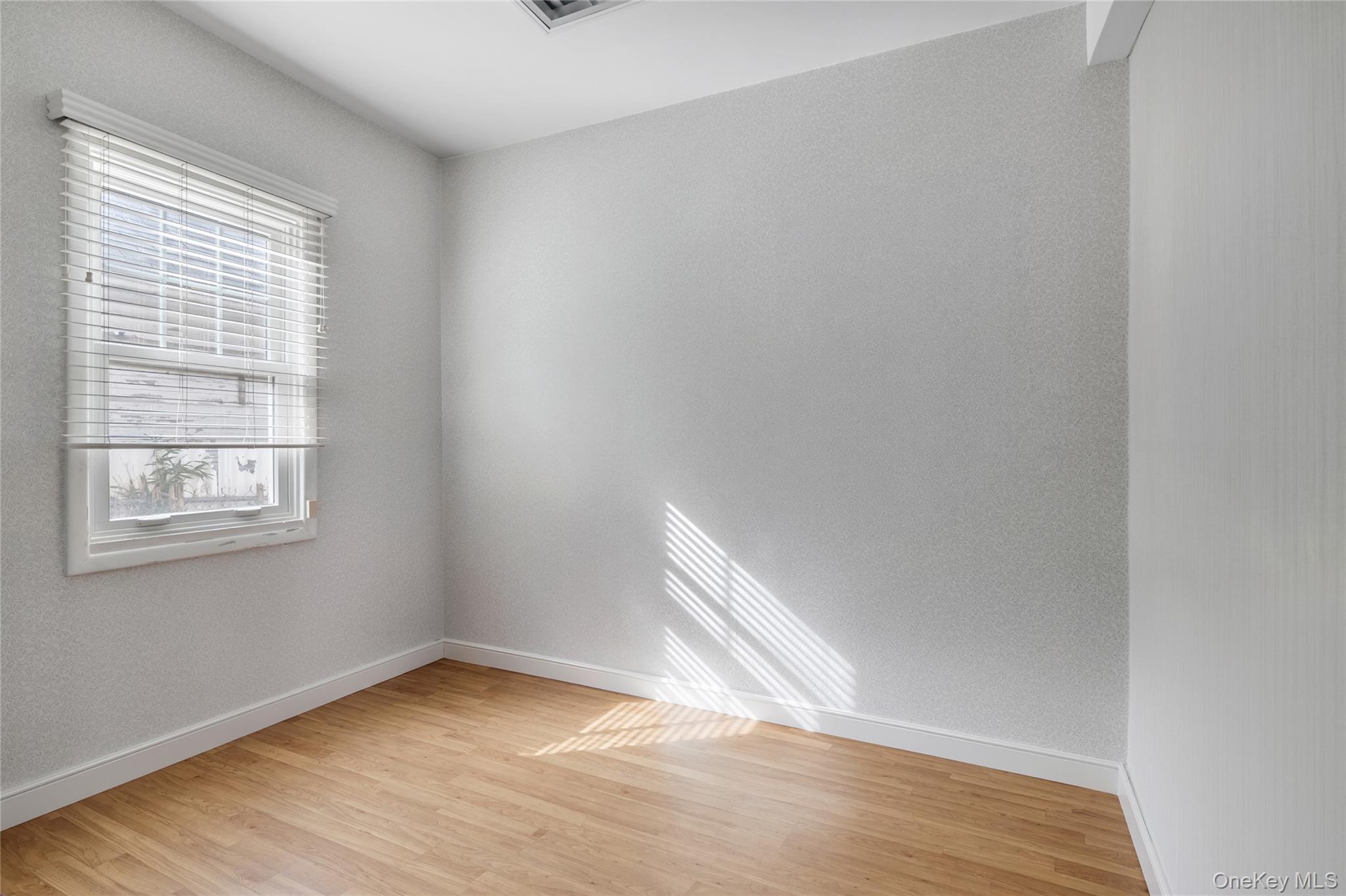 146-53 Delaware Avenue – For Rent photo 9