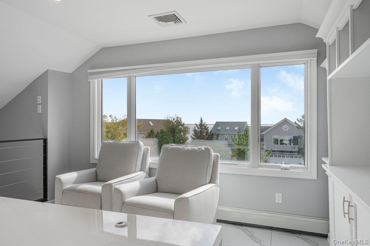 48 Shore Drive S – For Sale photo 19