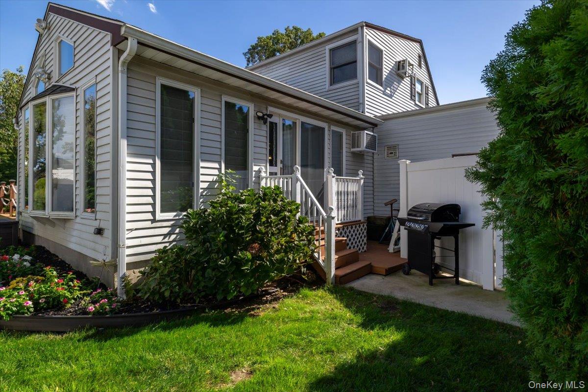 1 5th Avenue – For Sale photo 27