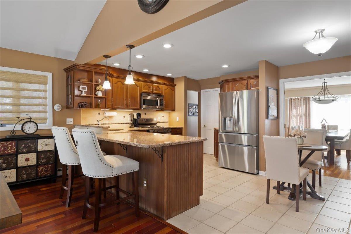 1 5th Avenue – For Sale photo 8