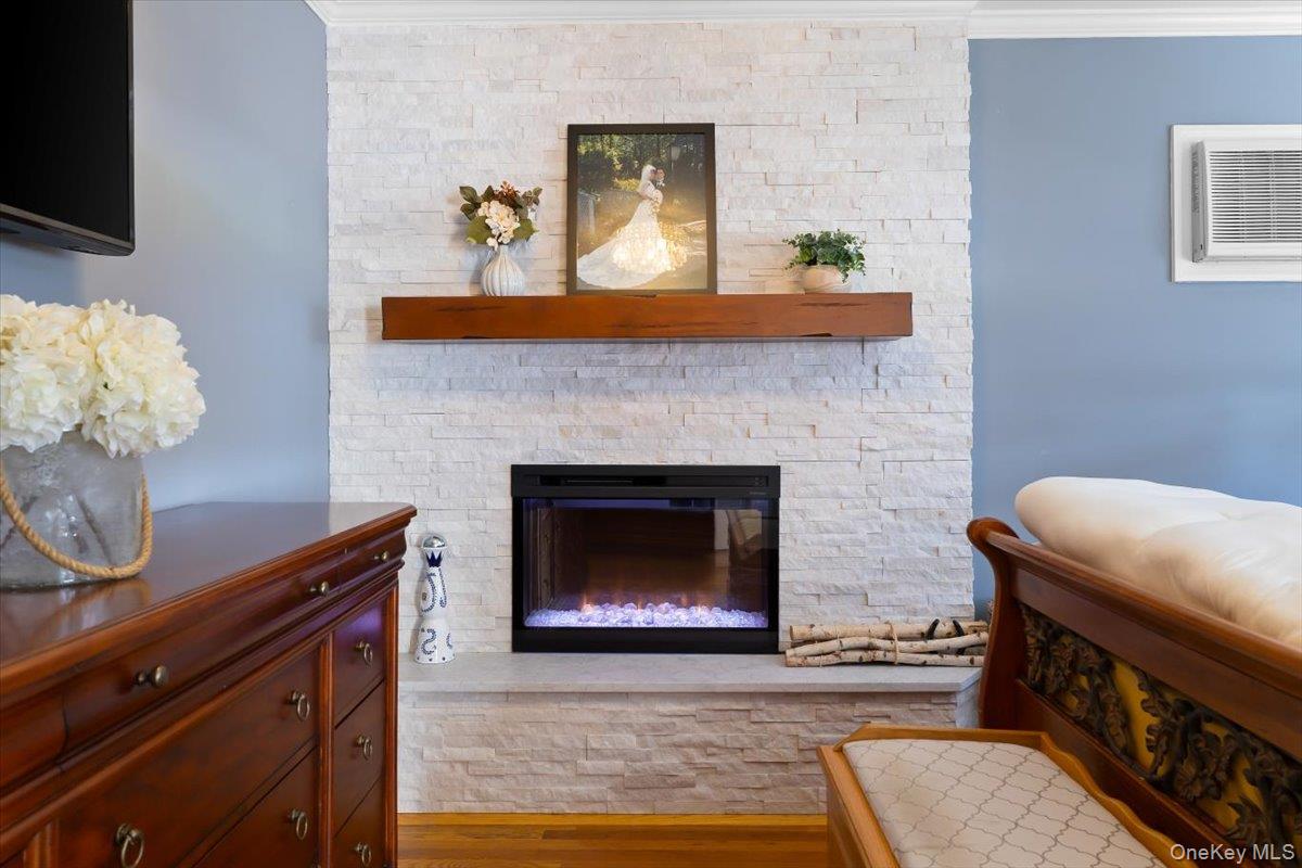 1 5th Avenue – For Sale photo 13