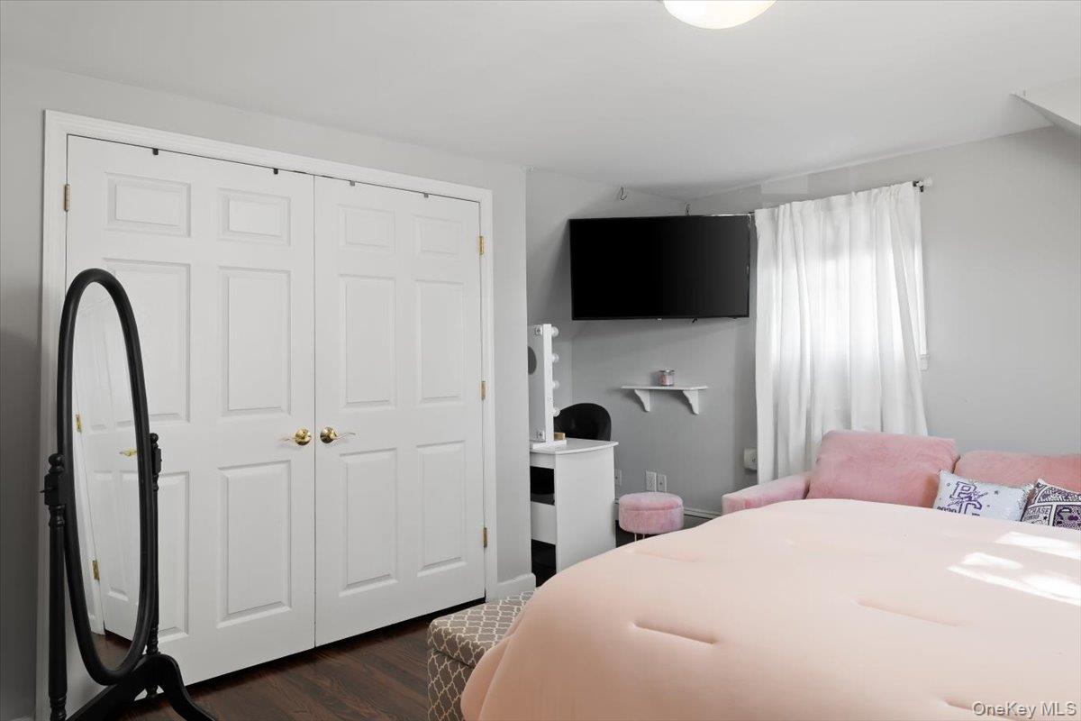 1 5th Avenue – For Sale photo 21