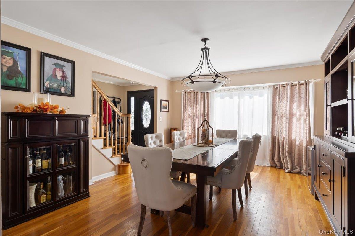 1 5th Avenue – For Sale photo 4