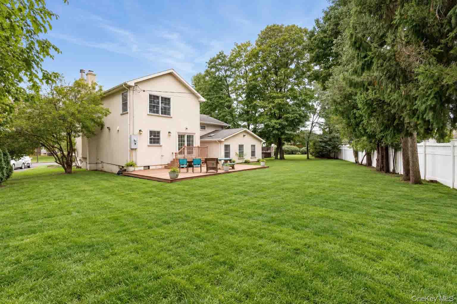 5 Phipps Lane – For Sale photo 34