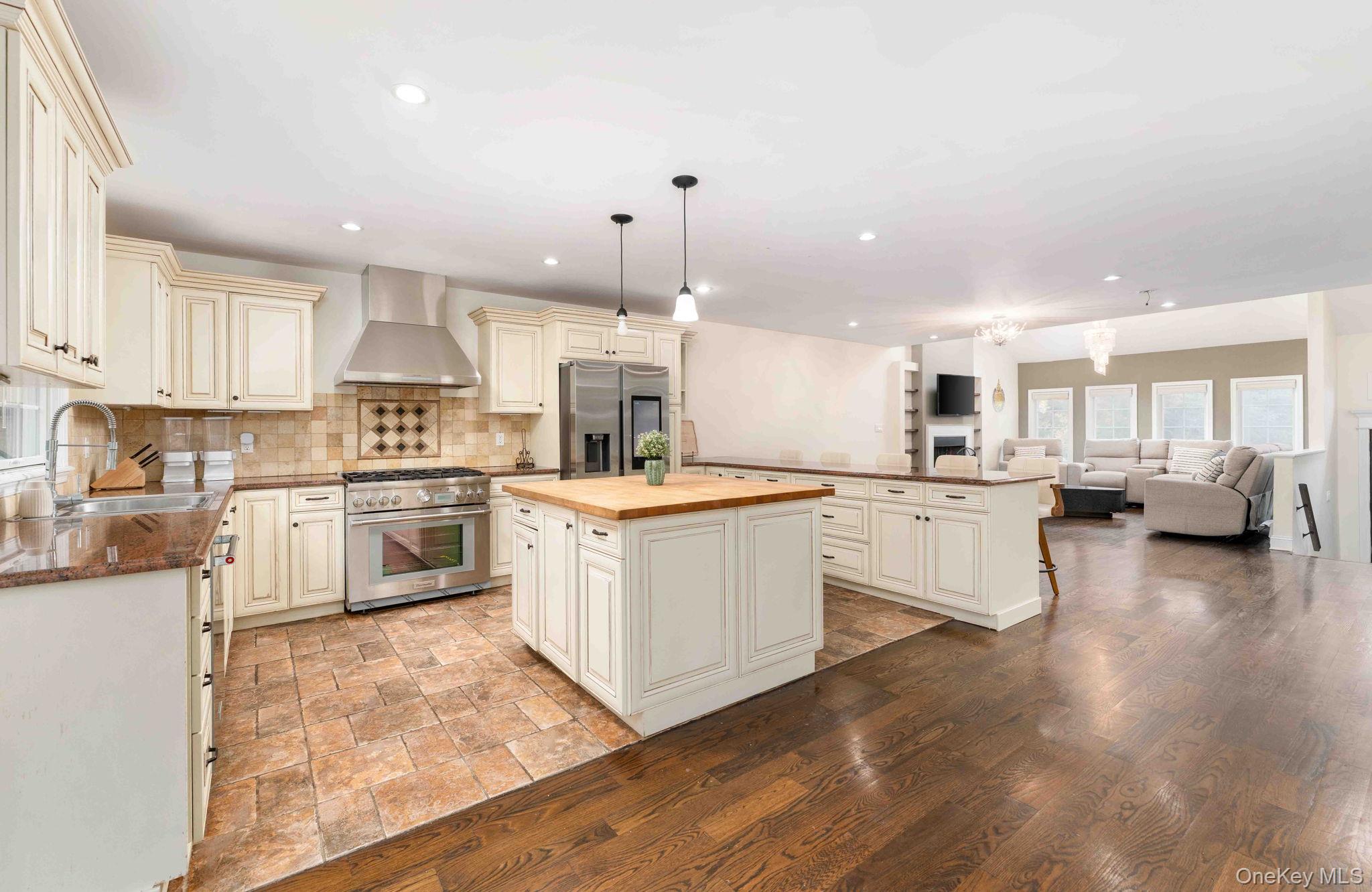 5 Phipps Lane – For Sale photo 7