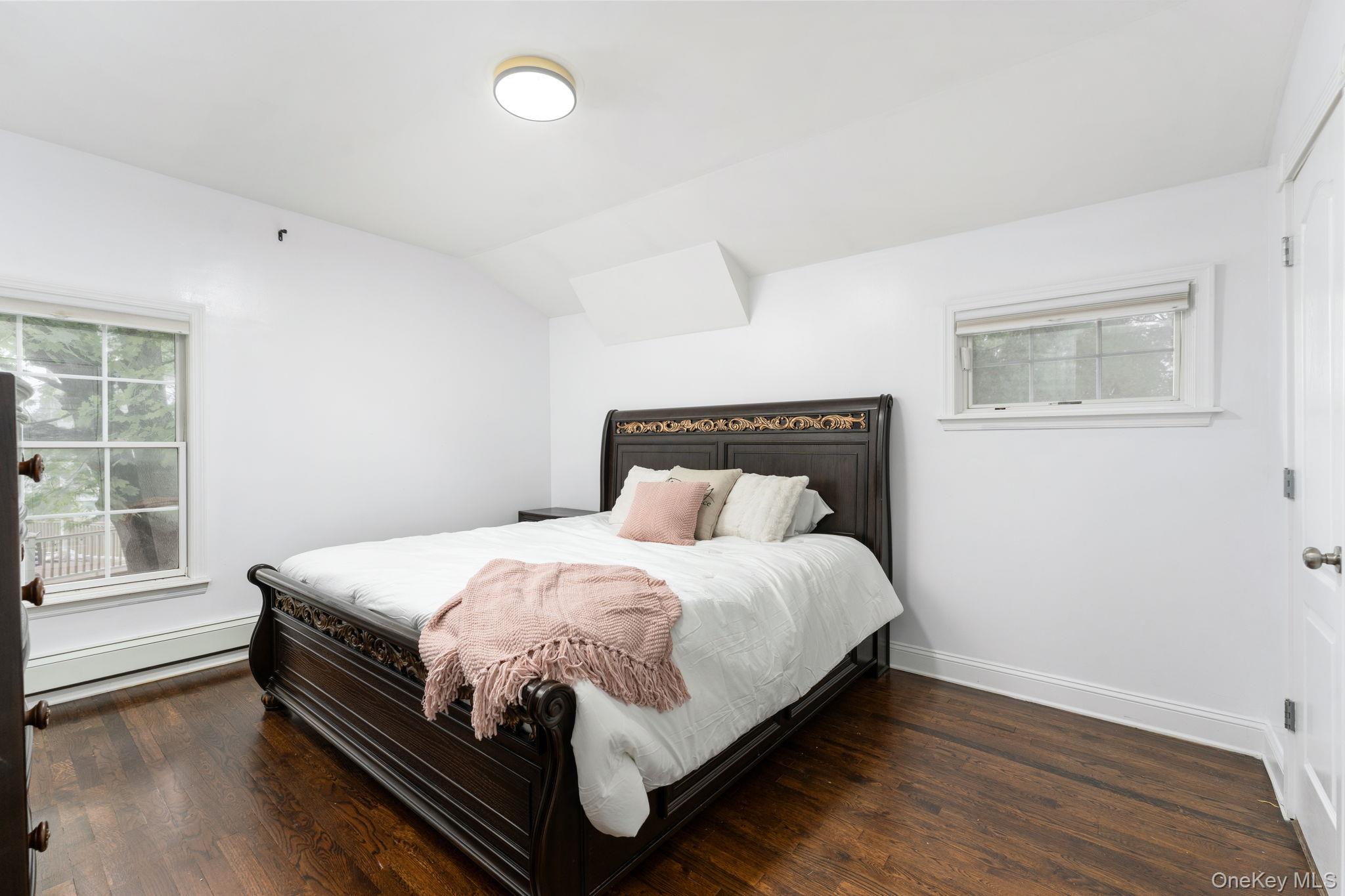 5 Phipps Lane – For Sale photo 19