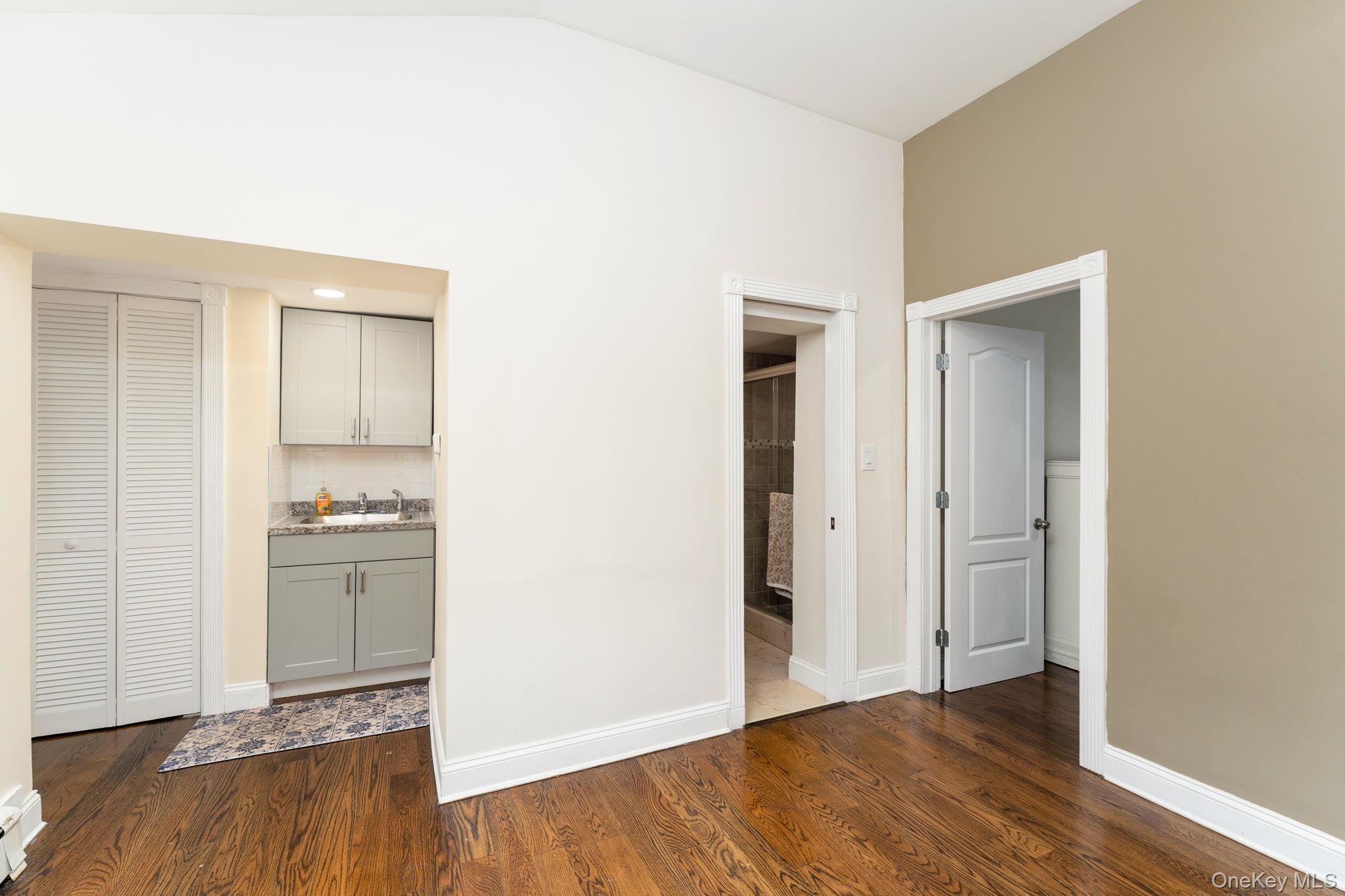 5 Phipps Lane – For Sale photo 26