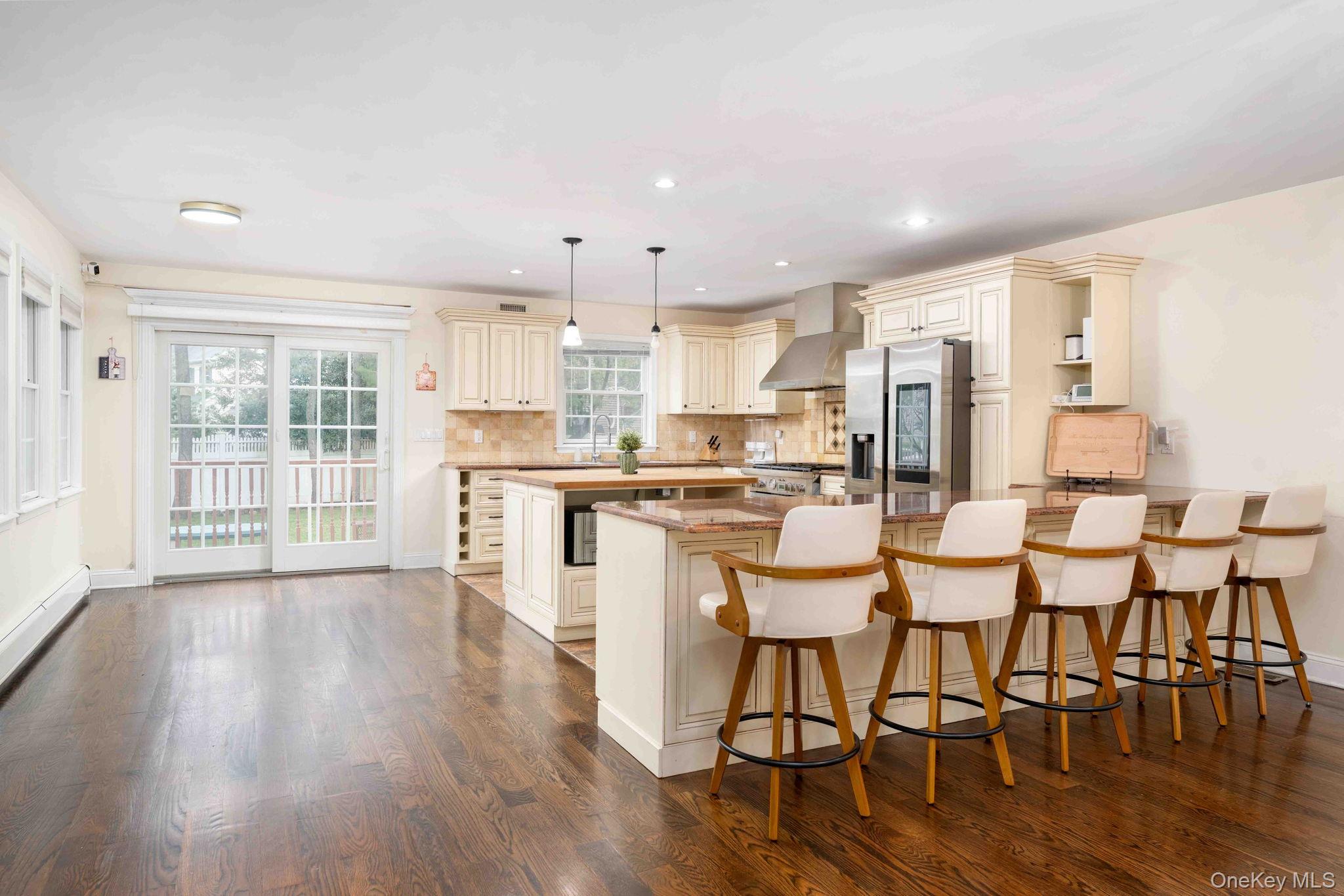 5 Phipps Lane – For Sale photo 5