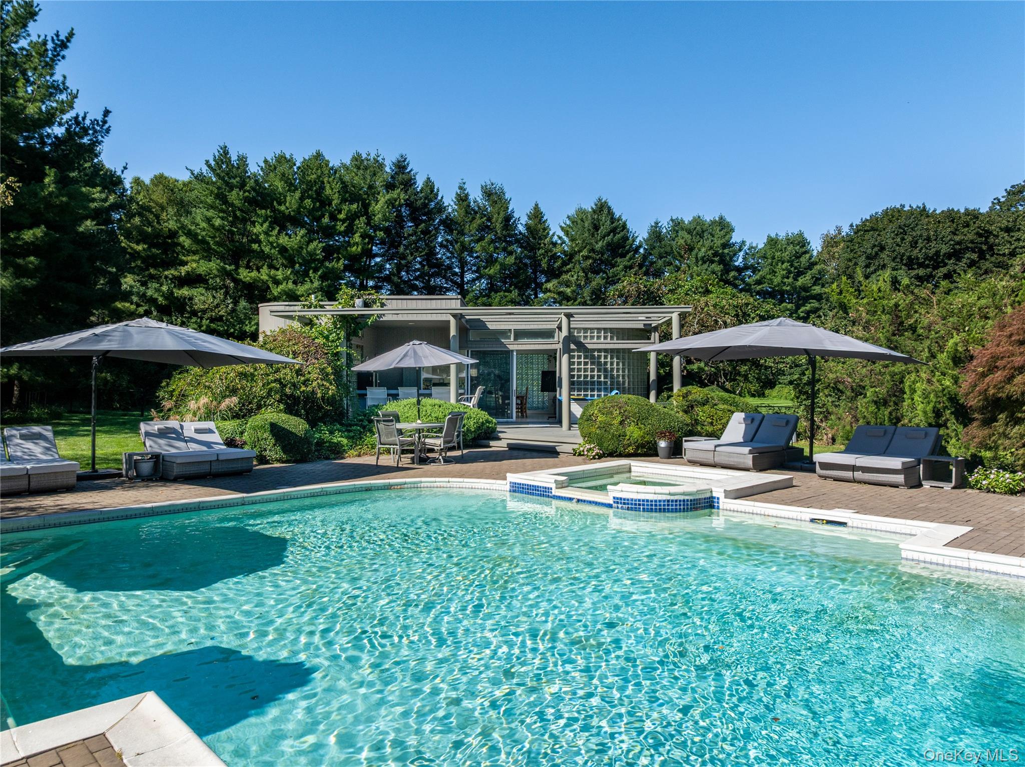 18 Chestnut Hill Drive – For Sale photo 21