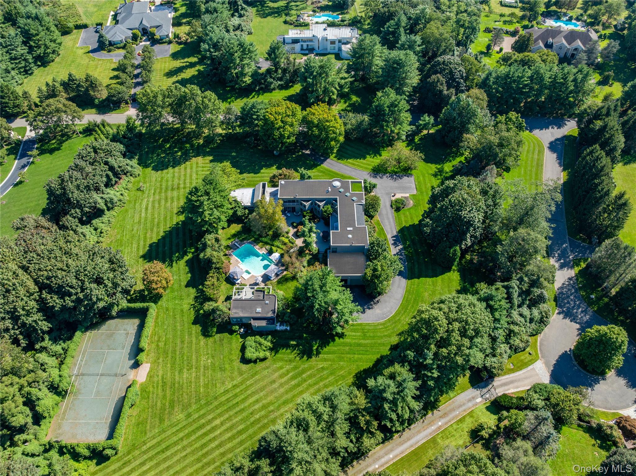 18 Chestnut Hill Drive – For Sale photo 2