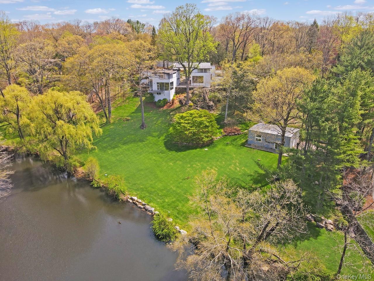 54 Cross Pond Road – For Sale photo 2
