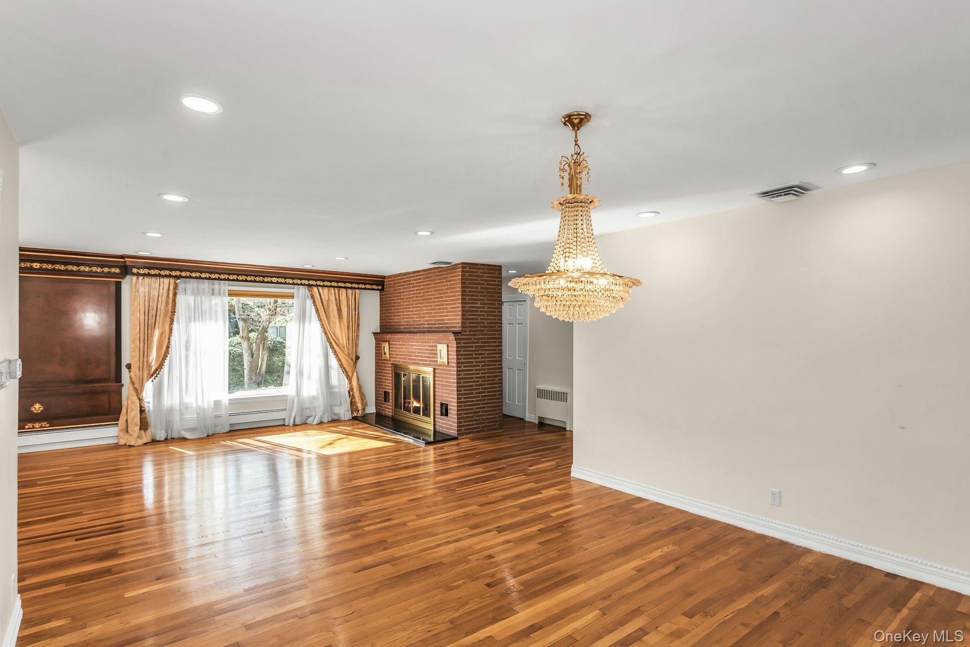 260 Oakridge Lane – For Rent photo 10