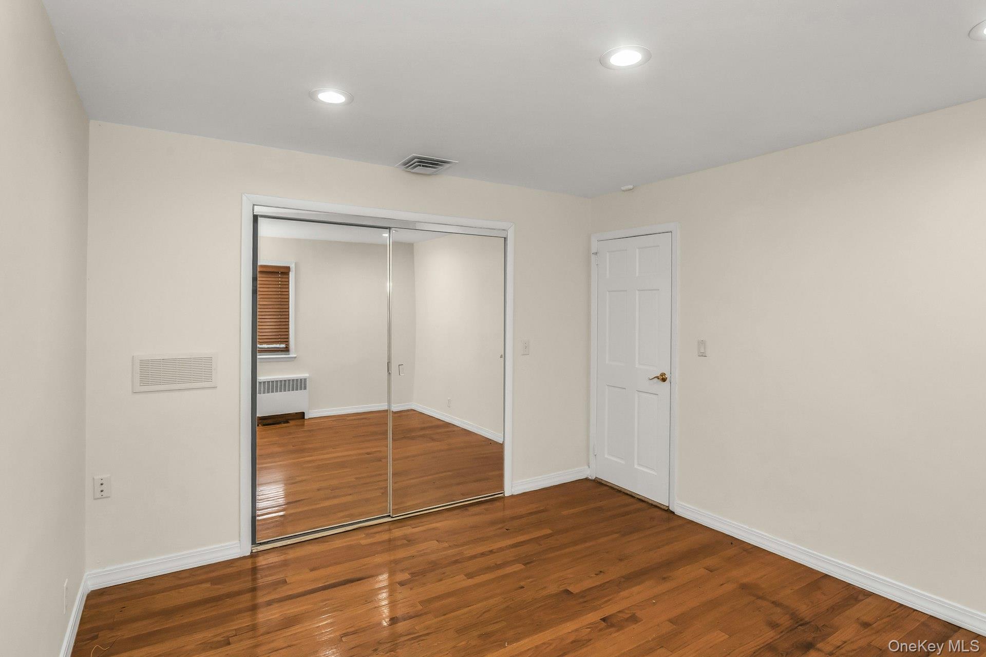 260 Oakridge Lane – For Rent photo 26