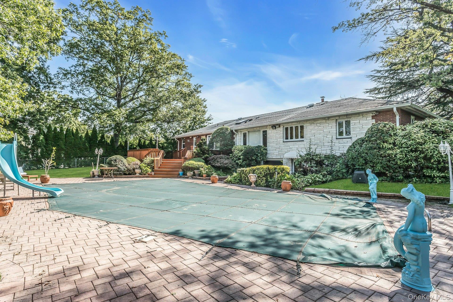 260 Oakridge Lane – For Rent photo 37