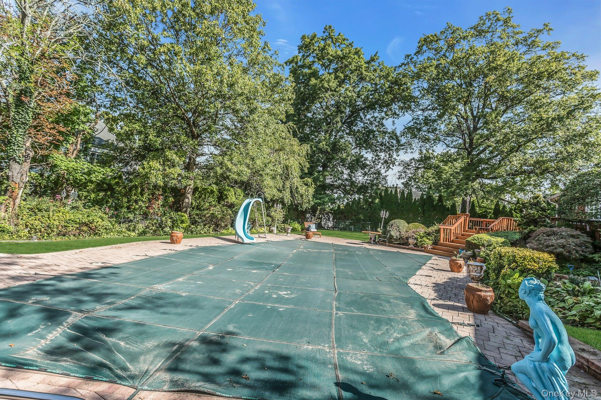 260 Oakridge Lane – For Rent photo 36