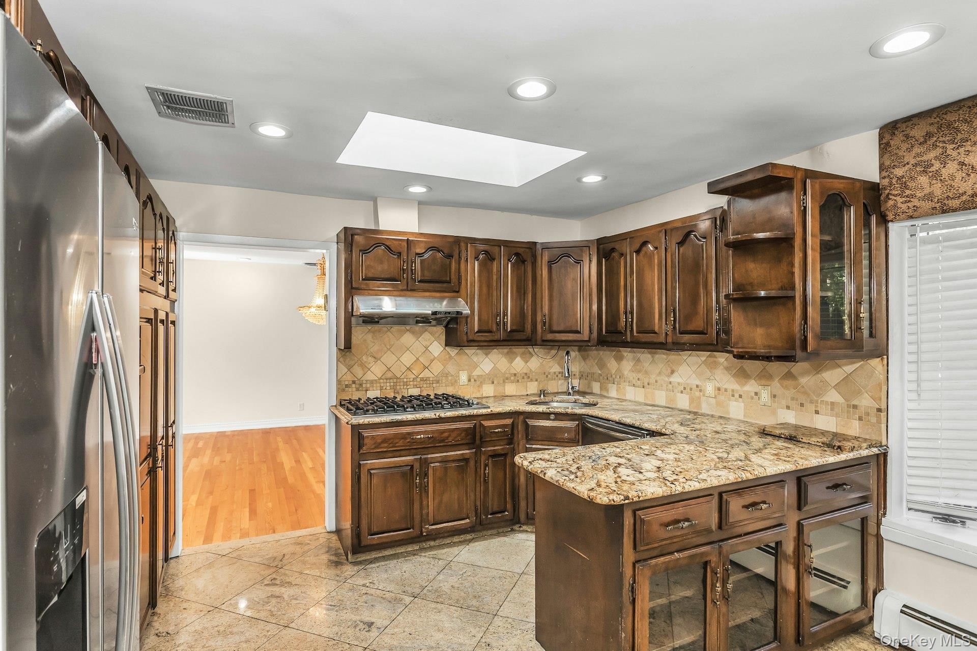 260 Oakridge Lane – For Rent photo 15