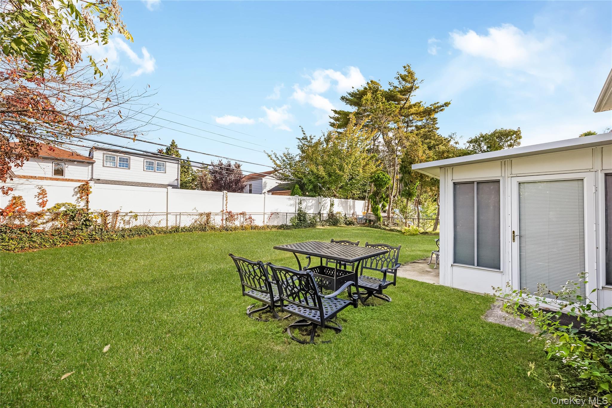 19 Grant Street – For Sale photo 21