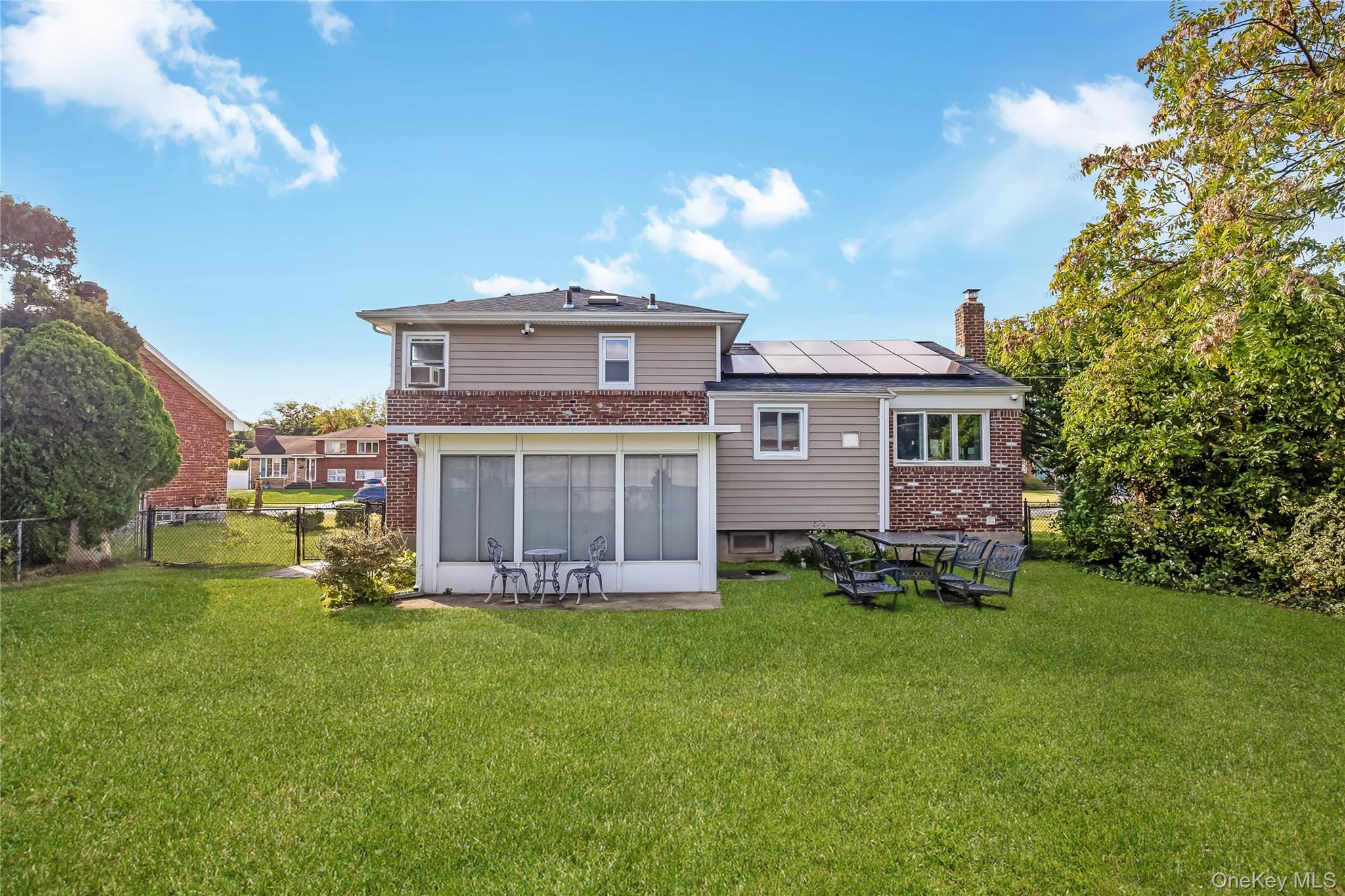 19 Grant Street – For Sale photo 23