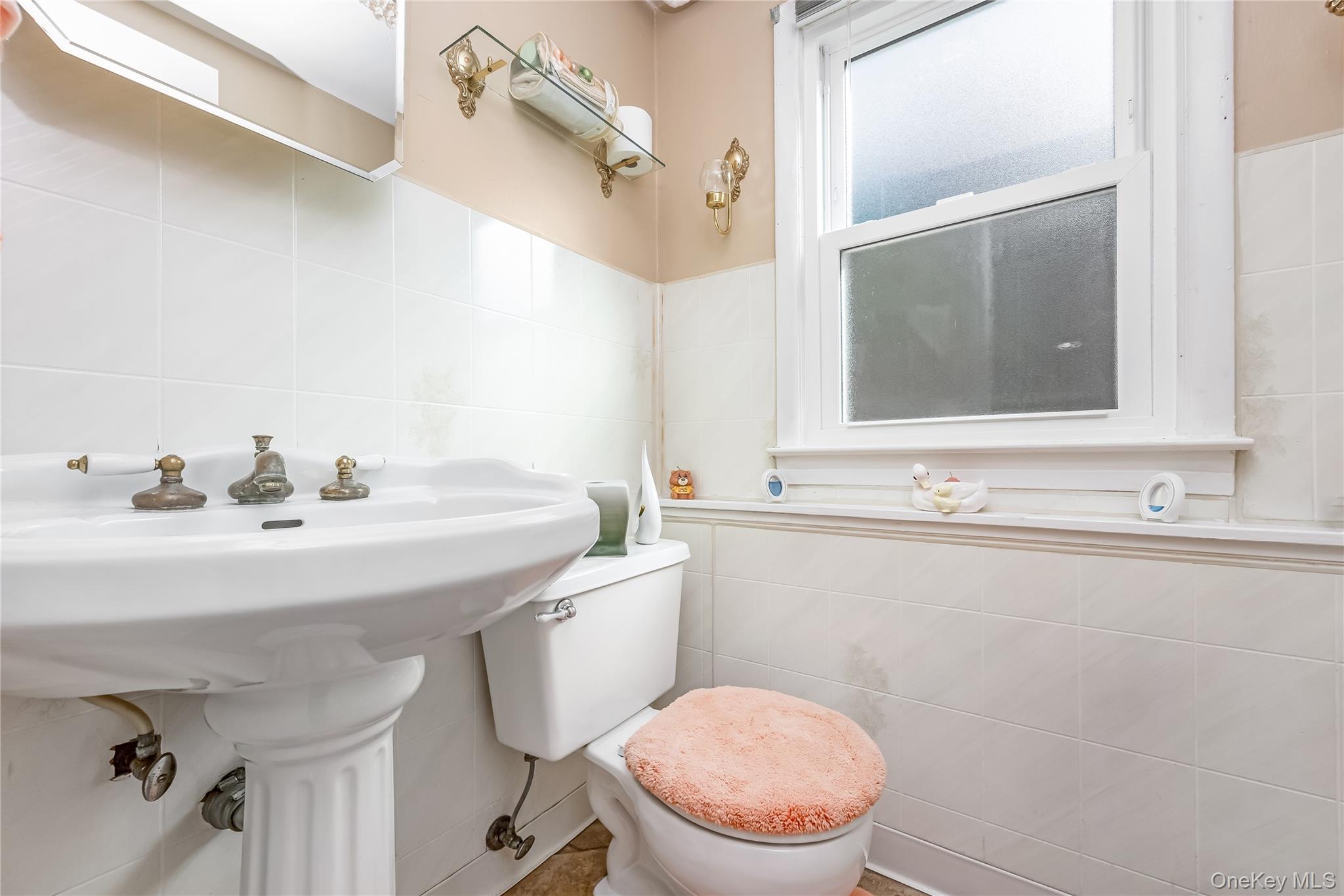 19 Grant Street – For Sale photo 16