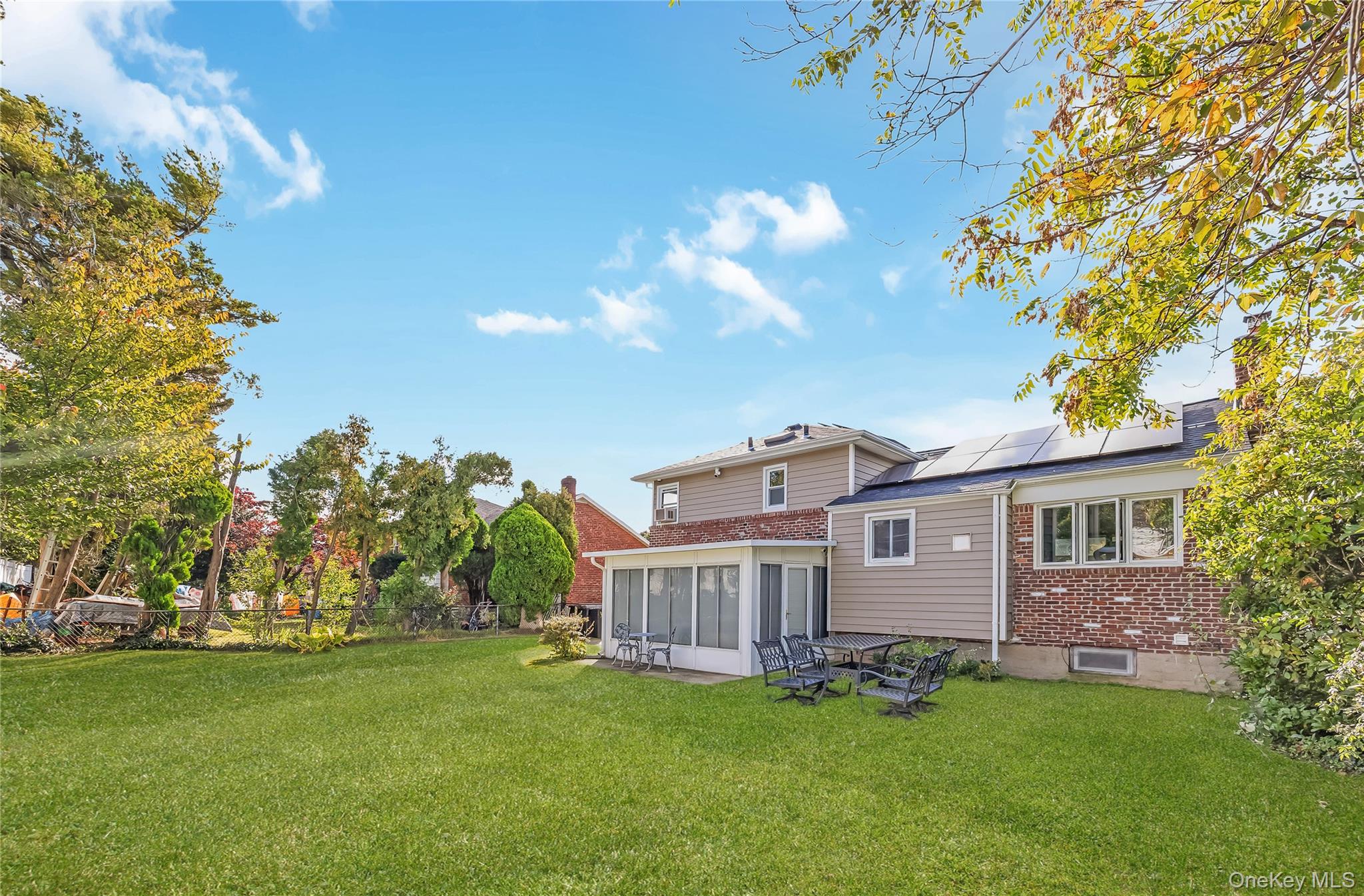 19 Grant Street – For Sale photo 24