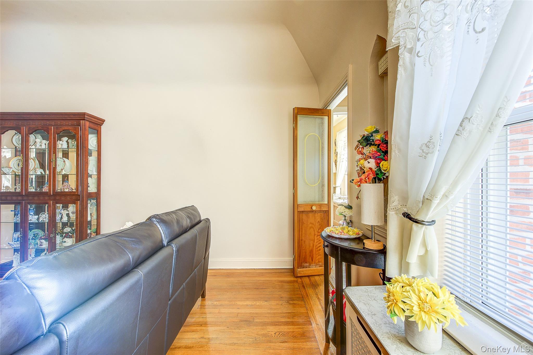 146-31 60th Avenue – For Sale photo 4