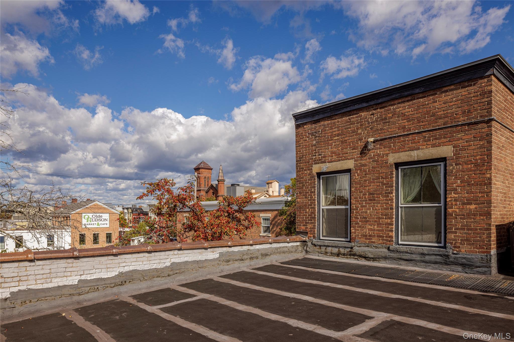 511 Warren Street – For Sale photo 22
