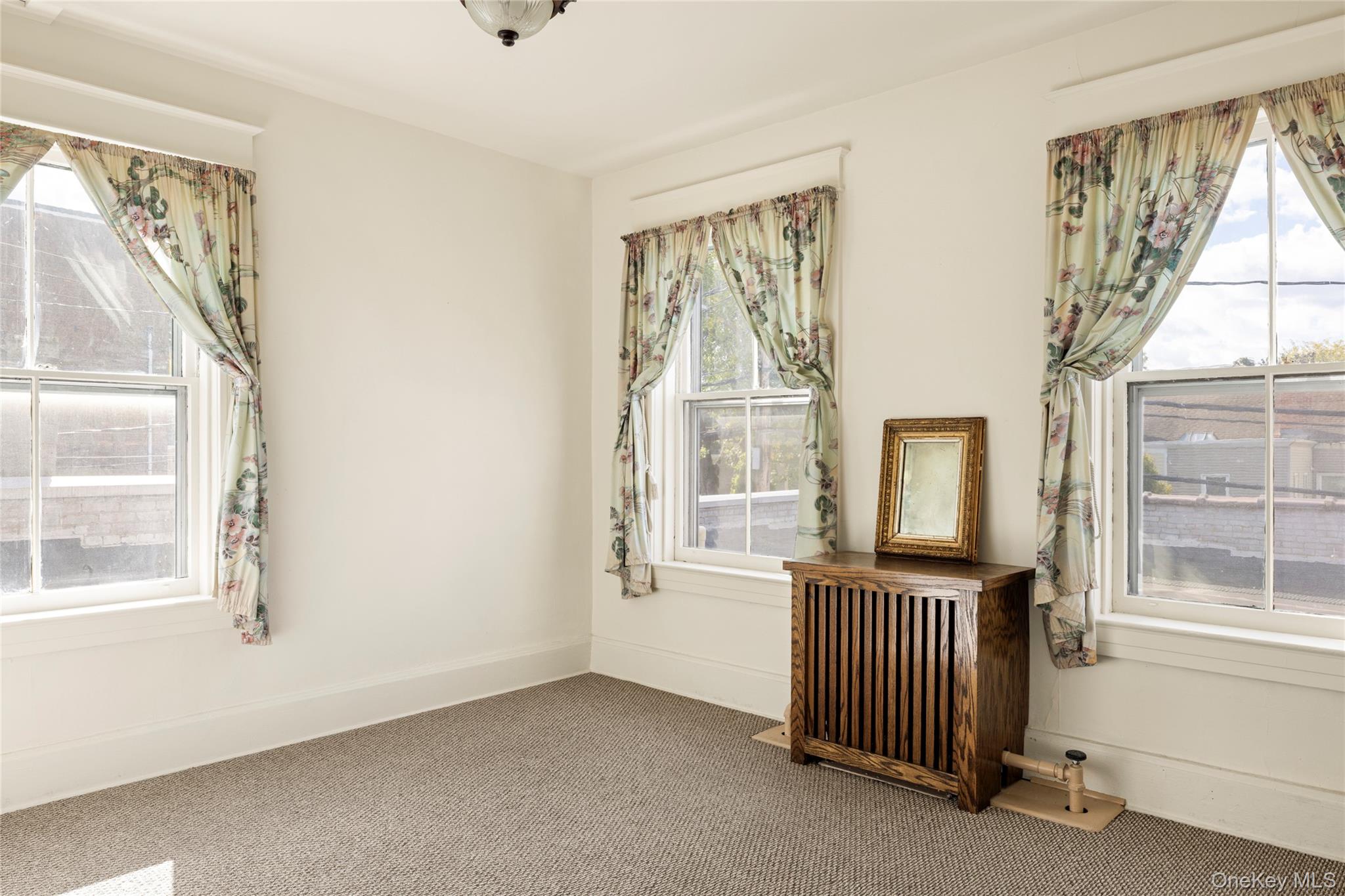 511 Warren Street – For Sale photo 20