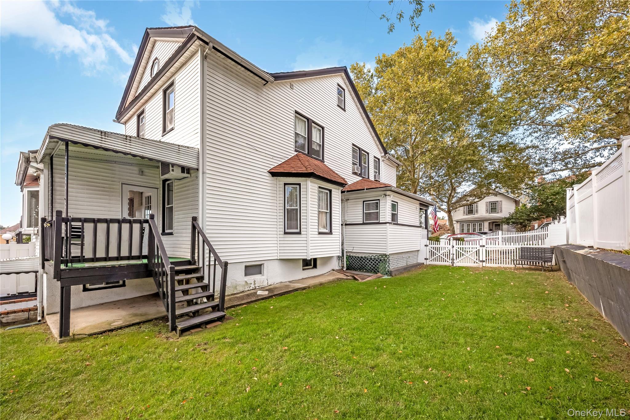 154-58 11th Avenue – For Sale photo 4