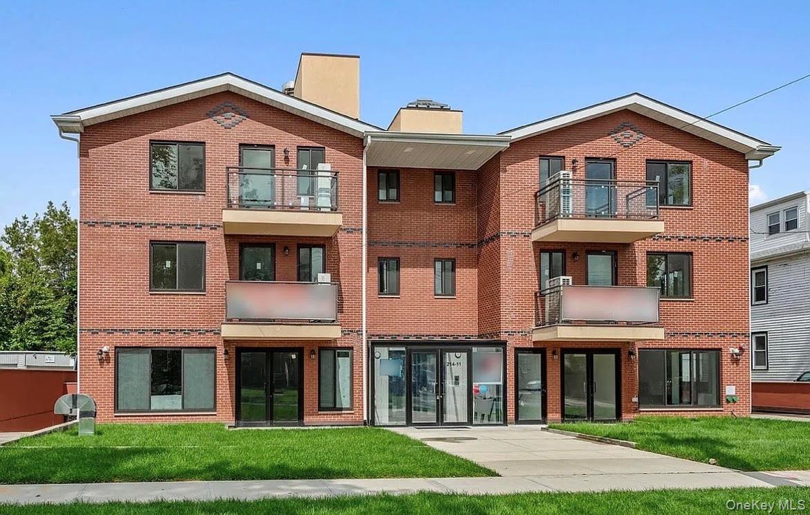 214-11 35th Avenue, Unit 3C photo 2