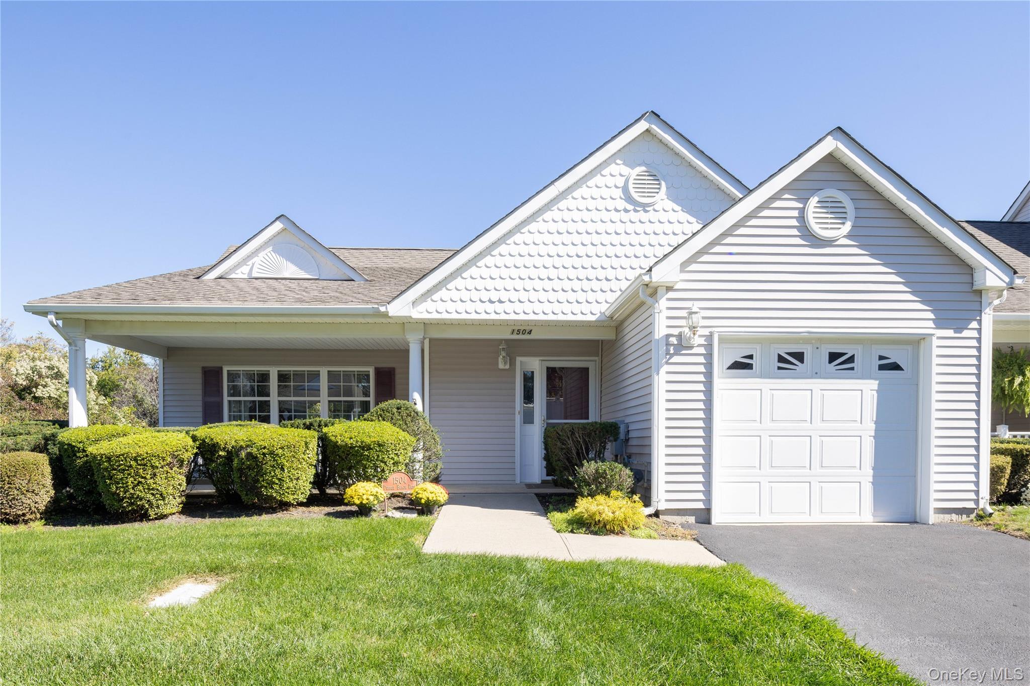 1504 Pebble Beach Path – For Sale photo 2