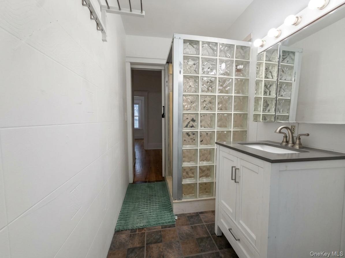 375 Park Avenue – For Rent photo 40