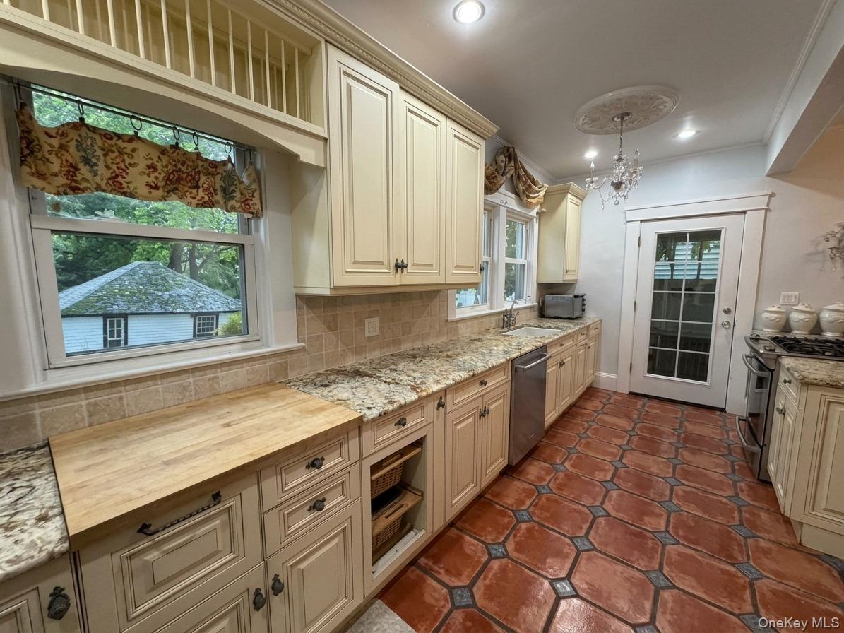 375 Park Avenue – For Rent photo 8
