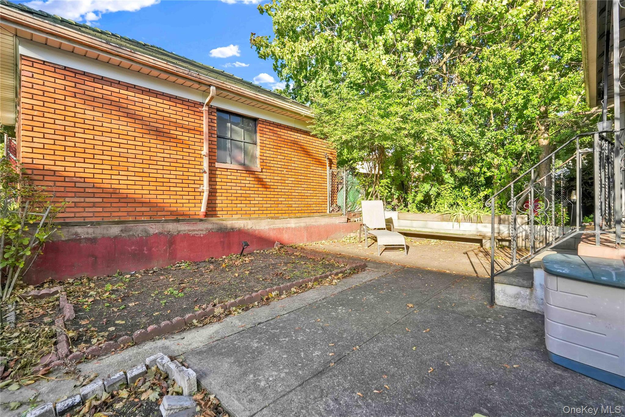115-33 10th Avenue – For Sale photo 22