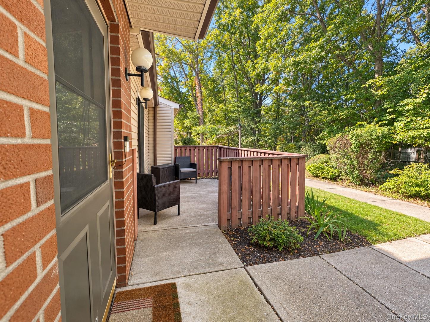 780 Hilltop Court – For Sale photo 5