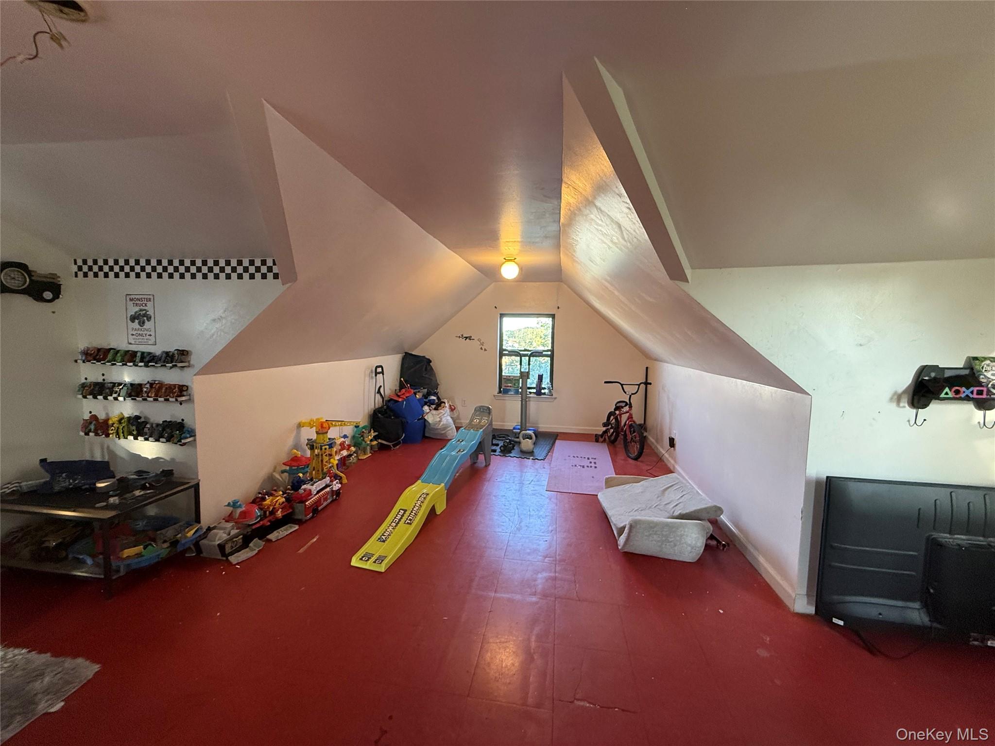 145-105 178th Place – For Sale photo 10