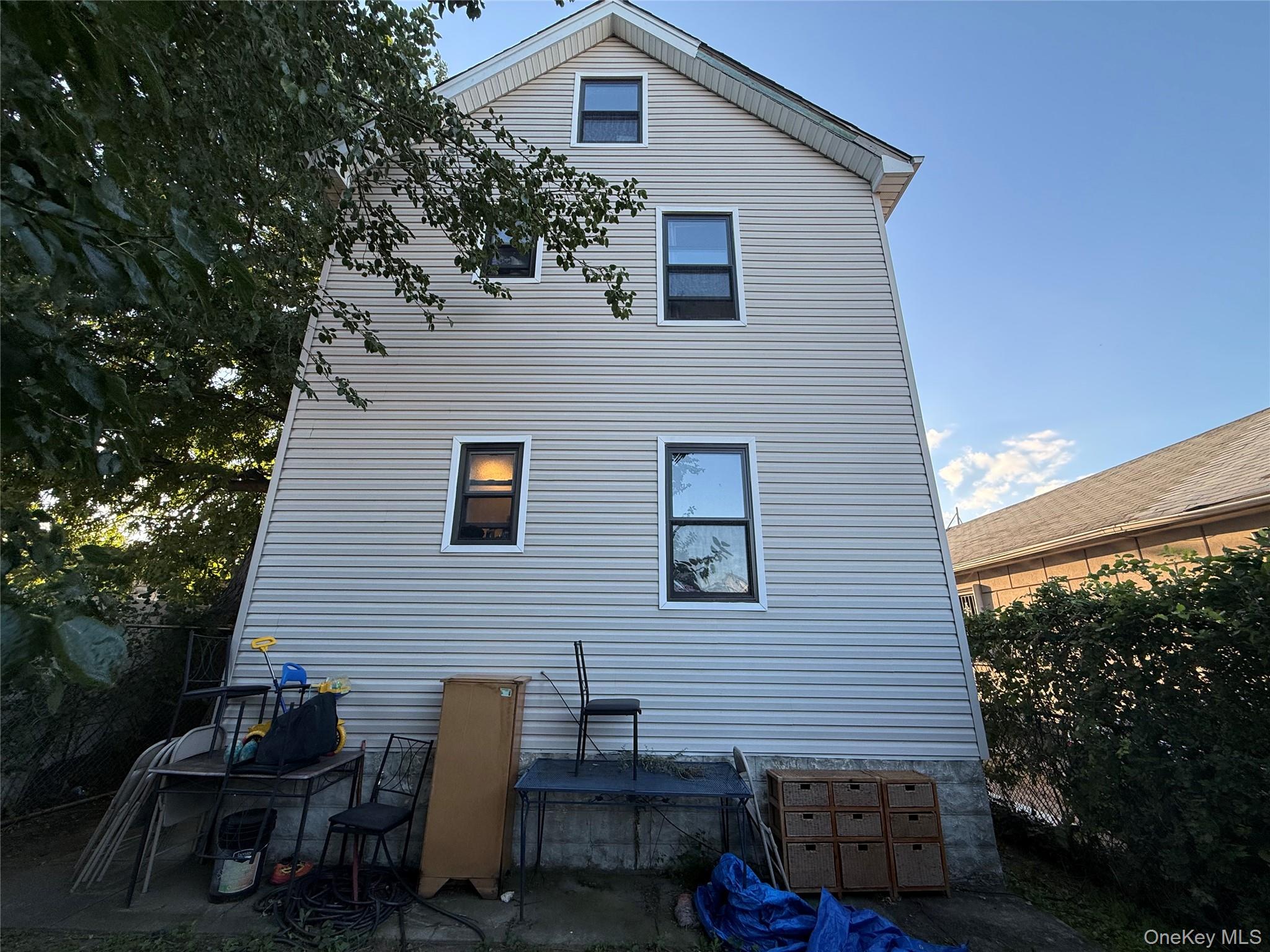 145-105 178th Place – For Sale photo 14